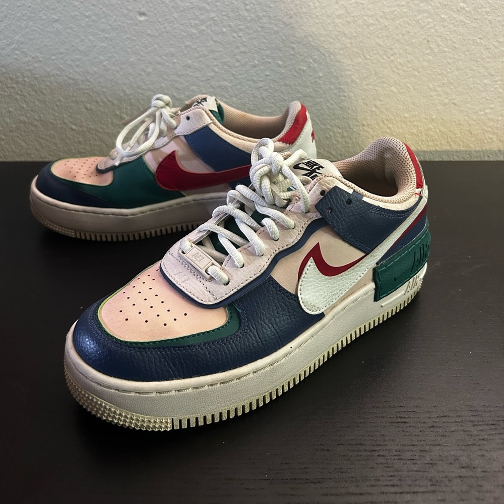 WMNS AIR FORCE 1 SHADOW 'MYSTIC NAVY'
Size 7.5